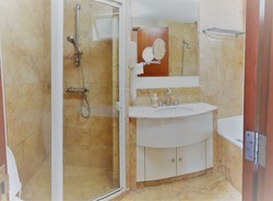 Rafflesia Condominium (D20), Condominium #178255002